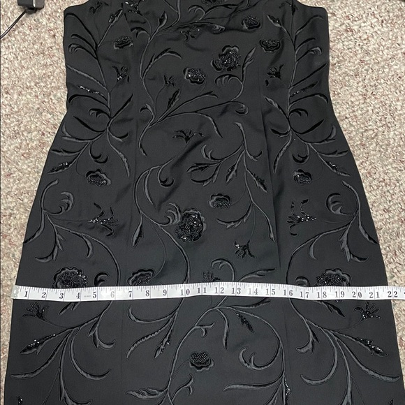 Carmen Marc Volvo Black Floral Embroidered beaded cocktail Dress - Picture 8 of 10